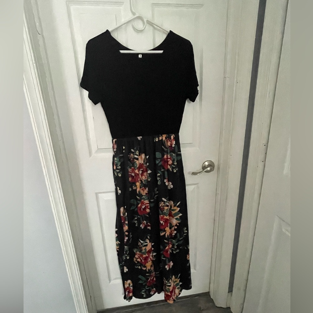 Amazon maxi dress, Size M